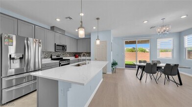 5827 Casa Branca St in Las Vegas, NV - Building Photo - Building Photo
