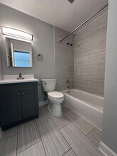 Court of Birch and Spruce Apartments in Vernon Hills, IL - Building Photo - Building Photo