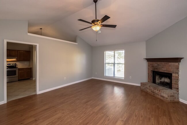 10378 Yates Dr in Olive Branch, MS - Building Photo - Building Photo