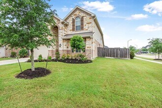 1915 Hays Ranch Dr in Richmond, TX - Building Photo - Building Photo