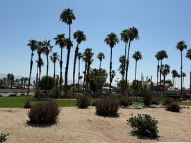 78395 Terra Cotta Ct, Unit 307 in La Quinta, CA - Building Photo