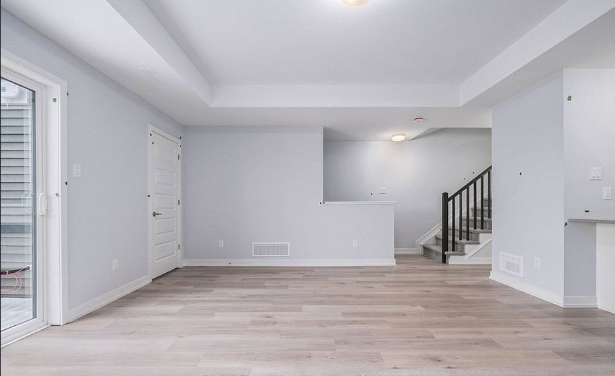 225 David Lewis Pvt in Ottawa, ON - Building Photo