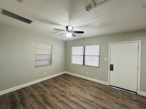 1610 12th Ave S in St. Petersburg, FL - Building Photo - Building Photo