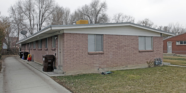 250 E Baird Ave in Salt Lake City, UT - Foto de edificio - Building Photo