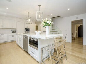 79 Reid Ave in Port Washington, NY - Building Photo - Building Photo