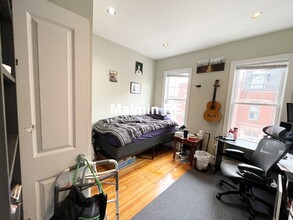 148 Hillside St, Unit 2 in Boston, MA - Building Photo - Building Photo