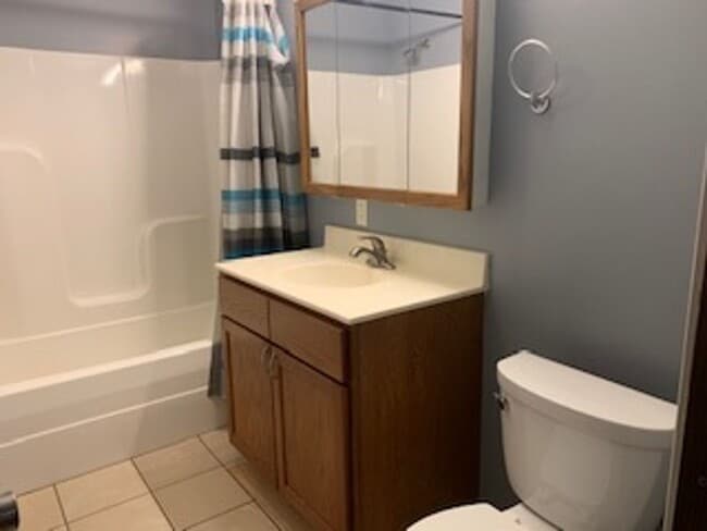 420 Boston Ave in Waterloo, IA - Building Photo - Building Photo