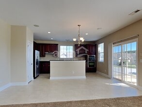 203 Reedy River Ct in Roebuck, SC - Foto de edificio - Building Photo