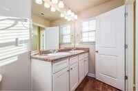 165 Chandler Trce photo'