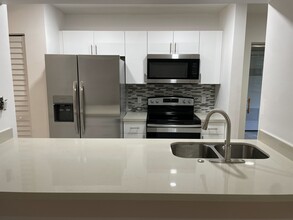 15325 SW 106th Ter, Unit 618 in Miami, FL - Building Photo - Building Photo