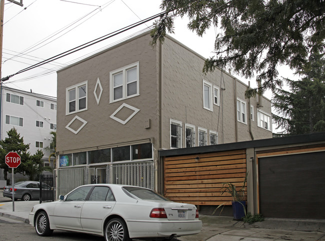 2248 Tenth in Oakland, CA - Building Photo - Building Photo