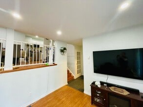 134 Royalton Pvt in Ottawa, ON - Building Photo - Building Photo