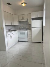 2319 Farragut St in Hollywood, FL - Foto de edificio - Building Photo