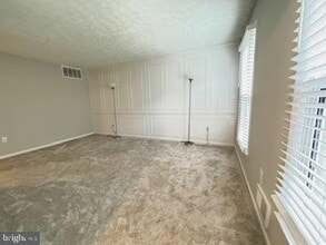 2053 Kingshouse Rd in Silver Spring, MD - Building Photo - Building Photo