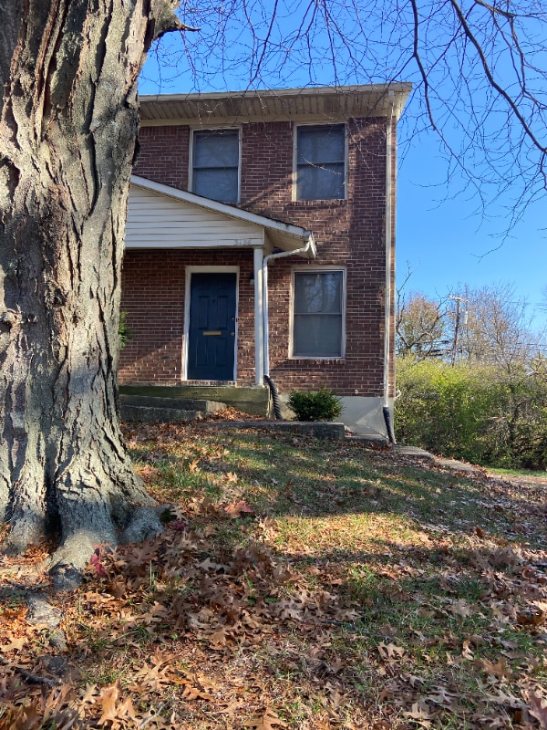 property at 3134 High Ridge Dr