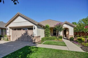 7405 Rothschild Ct in Elk Grove, CA - Building Photo