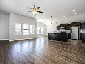 2328 NW 191st Ct in Edmond, OK - Building Photo - Building Photo