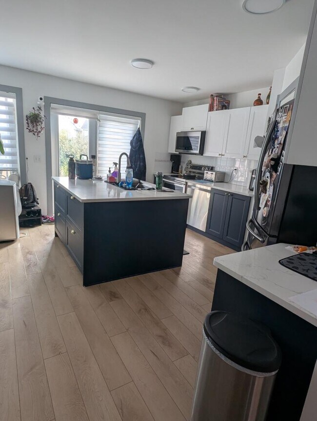 115 Prestwick Cir SE in Calgary, AB - Building Photo - Building Photo