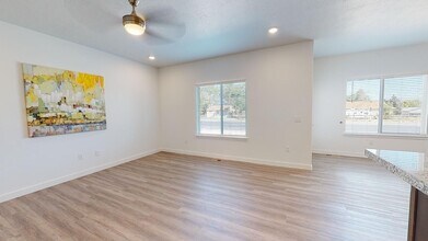 3352 W Sanctuary Ct in Salt Lake City, UT - Building Photo - Building Photo