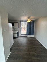 2530 Taylor Ln in Pueblo, CO - Building Photo - Building Photo