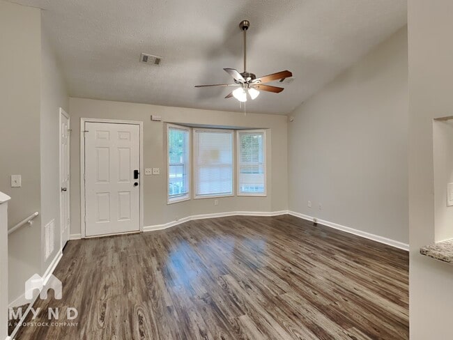 5969 Old Wellborn Trce in Lithonia, GA - Building Photo - Building Photo