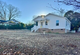 513 N Elizabeth Ave in Marshville, NC - Building Photo - Building Photo
