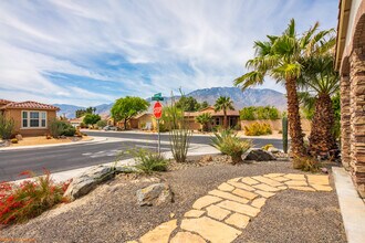 2574 Windmill Way in Palm Springs, CA - Building Photo - Building Photo