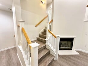 1110 Timberwood in Irvine, CA - Building Photo - Building Photo