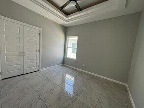 3309 S McColl Rd, Unit 2 in Edinburg, TX - Building Photo - Building Photo