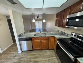 610 Gerald Ave in Lehigh Acres, FL - Building Photo - Building Photo