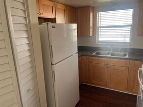 105 11th Ave in St Pete Beach, FL - Building Photo - Building Photo