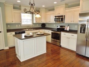 4198 Parker Trl in Hahira, GA - Building Photo - Building Photo