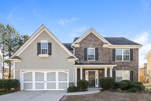3854 Sagebrush Ln in Snellville, GA - Building Photo