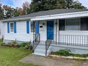 1921 Taylor St in Greensboro, NC - Building Photo - Building Photo