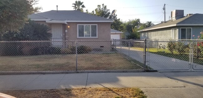 property at 607 M St