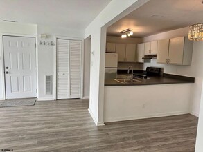 192 Heather Croft in Egg Harbor Township, NJ - Building Photo - Building Photo