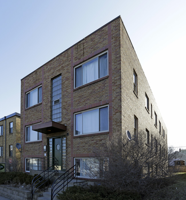 634 Snelling Ave S in St. Paul, MN - Foto de edificio - Building Photo