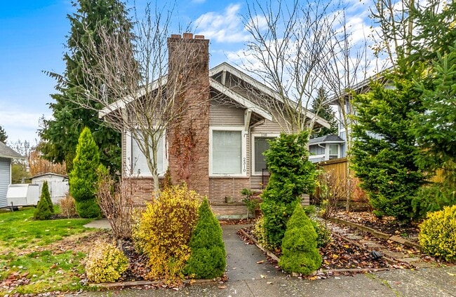 property at 2310 Rainier Ave