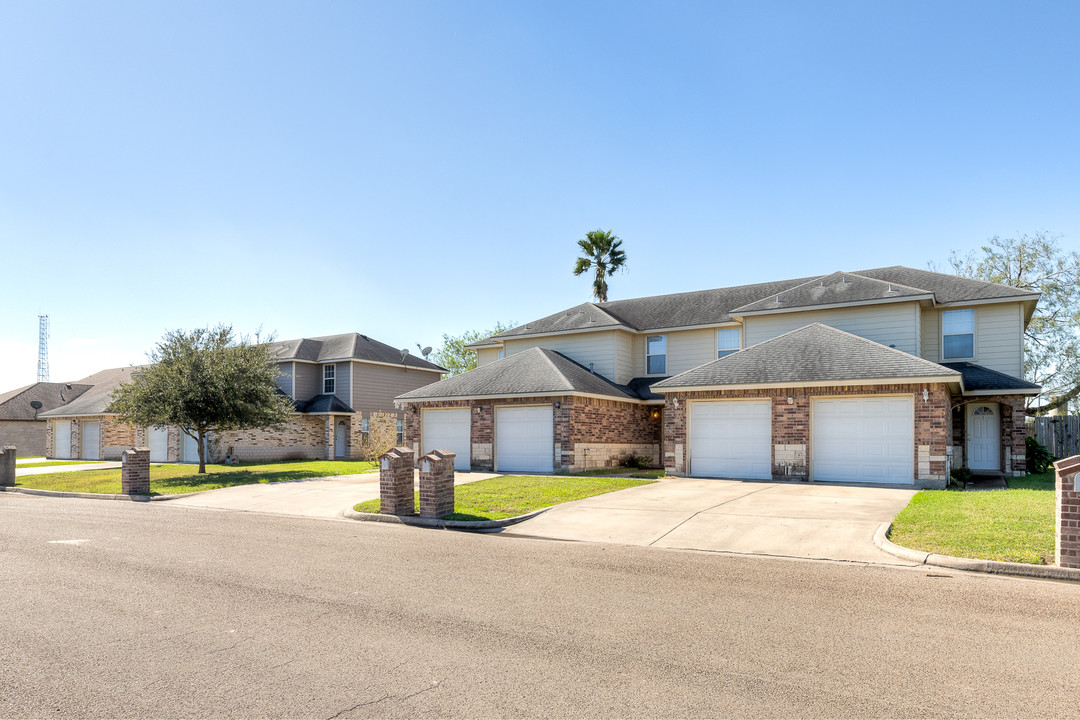 Alta Vista Estates in Harlingen, TX - Building Photo