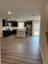 128 Plumtree Ct in King, NC - Building Photo - Building Photo