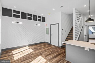 2011 N Front St in Philadelphia, PA - Building Photo - Building Photo