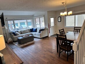 7 Spinnaker Way, Unit 7 Spinnaker Way in Portsmouth, NH - Building Photo - Building Photo