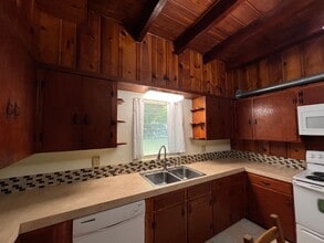 1010 S 12th St in Fort Pierce, FL - Building Photo - Building Photo