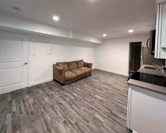 16 Albano Rdg in Carmel, NY - Building Photo - Building Photo