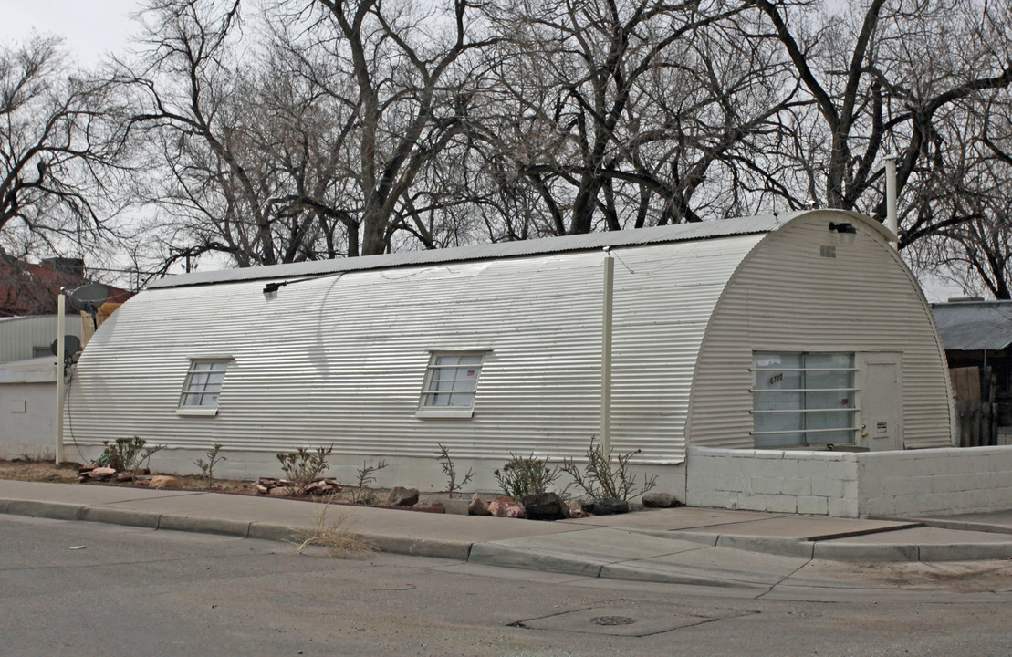 6720 Acoma SE in Albuquerque, NM - Building Photo