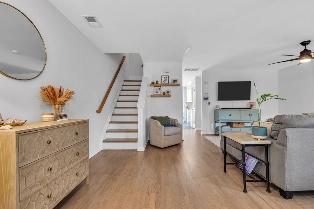 108 Drs James Parker Blvd in Red Bank, NJ - Building Photo