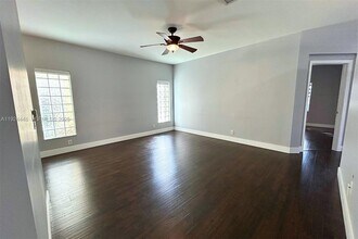 6254 NW 38th Dr in Coral Springs, FL - Building Photo - Building Photo