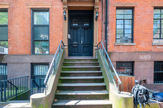 50 Livingston St in Brooklyn, NY - Building Photo - Building Photo