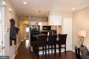 1708 Catharine St in Philadelphia, PA - Building Photo