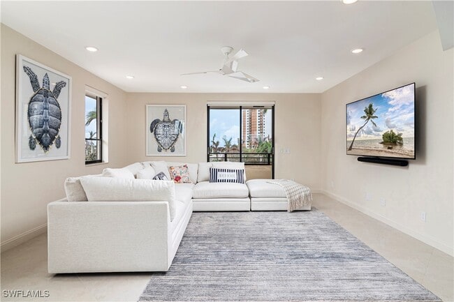 4400 Gulf Shore Blvd N